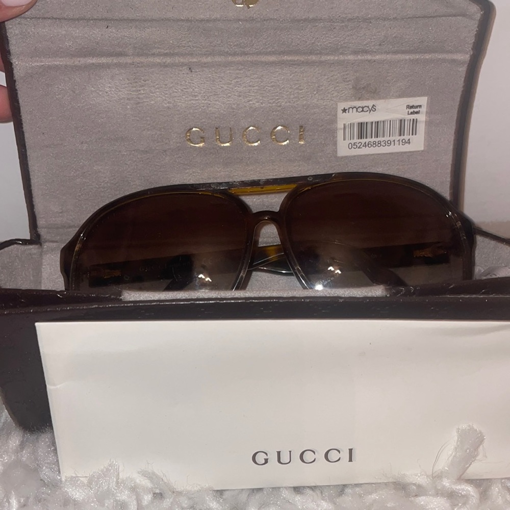 GUCCI AVIATOR SUNGLASSES